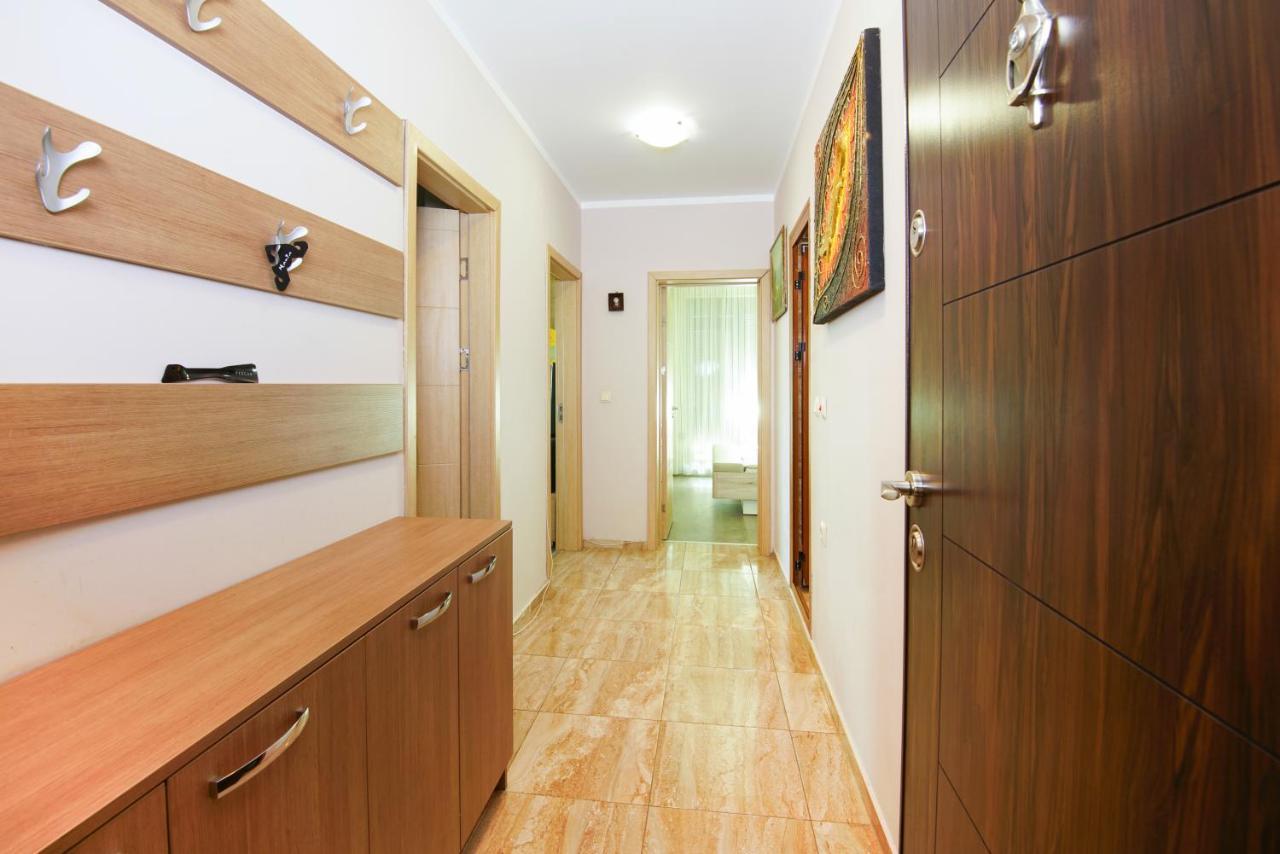 Evi Apartments 2 Pomorie Exterior foto
