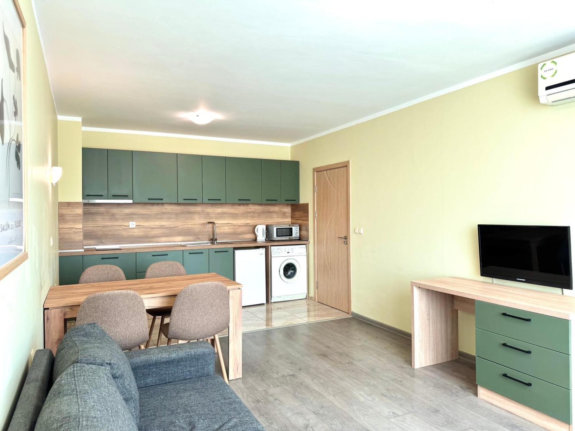 Evi Apartments 2 Pomorie Exterior foto