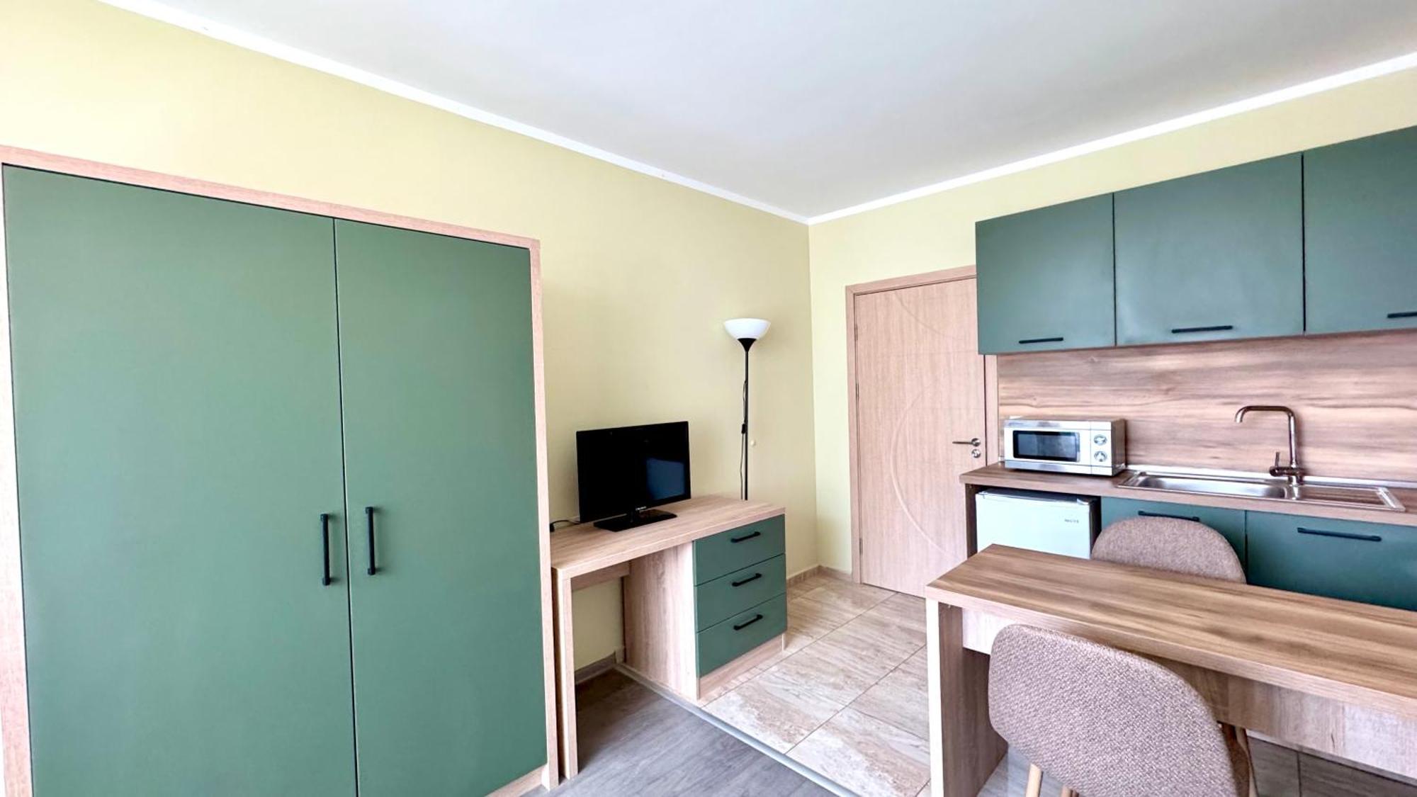 Evi Apartments 2 Pomorie Exterior foto
